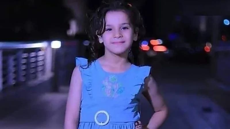 شاهد.. والد ضحية مدرسة العجوزة: مش هسيب حق بنتي