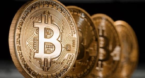 تذبذب العملات الرقمية.. و " بتكوين " دون 7 آلاف دولار