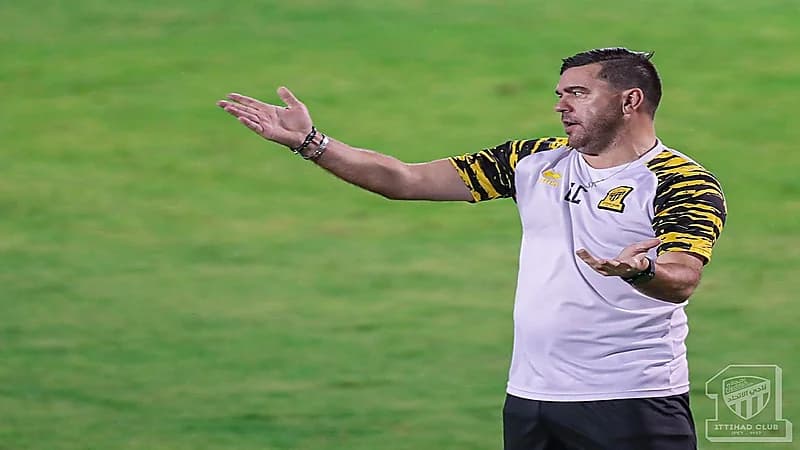 مدرب الاتحاد: سنقاتل حتى الفوز بلقب الدوري