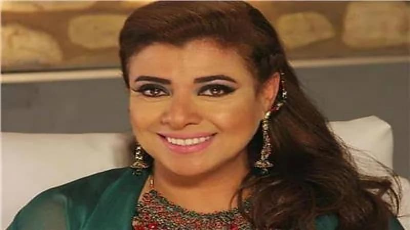 نشوى مصطفى تكشف عن عمرها الحقيقي